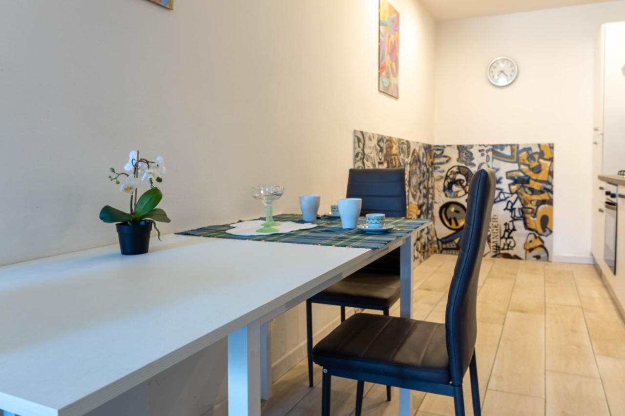 Manu Le Vele Casa Vacanze Desenzano del Garda Exterior foto